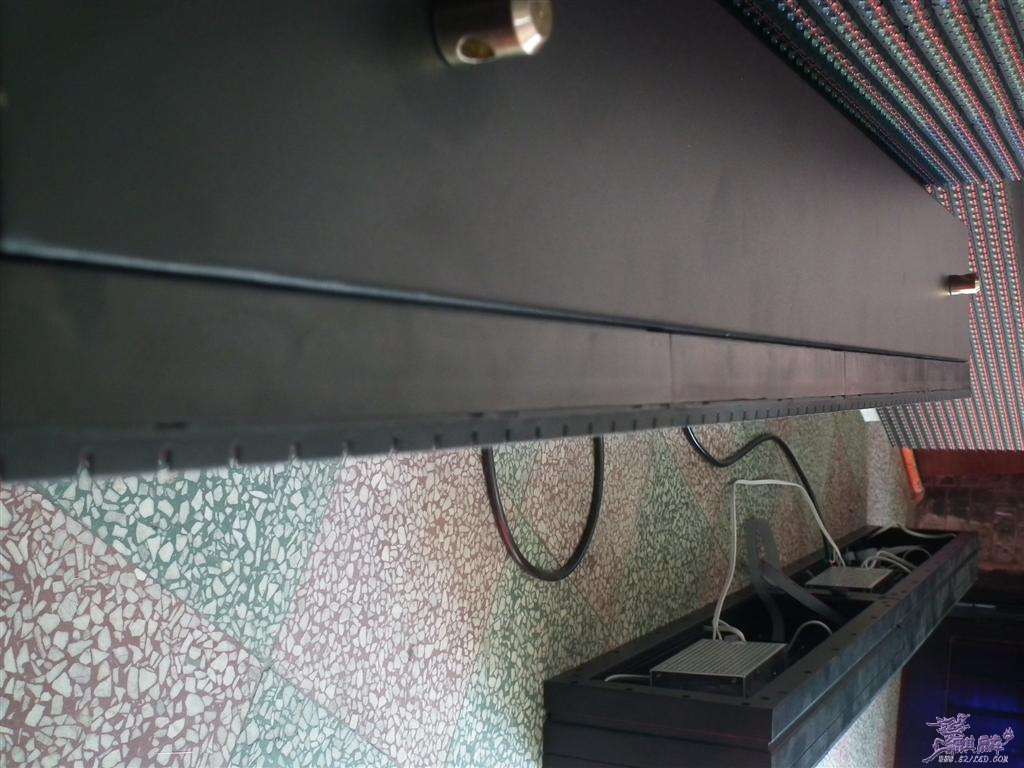 全戶外防水箱體 (Large).JPG