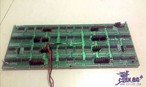 IMG111024213201_副本_调整大小.jpg