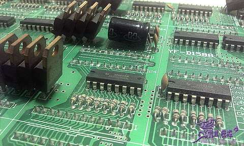 IMG111024213412_副本_调整大小.jpg