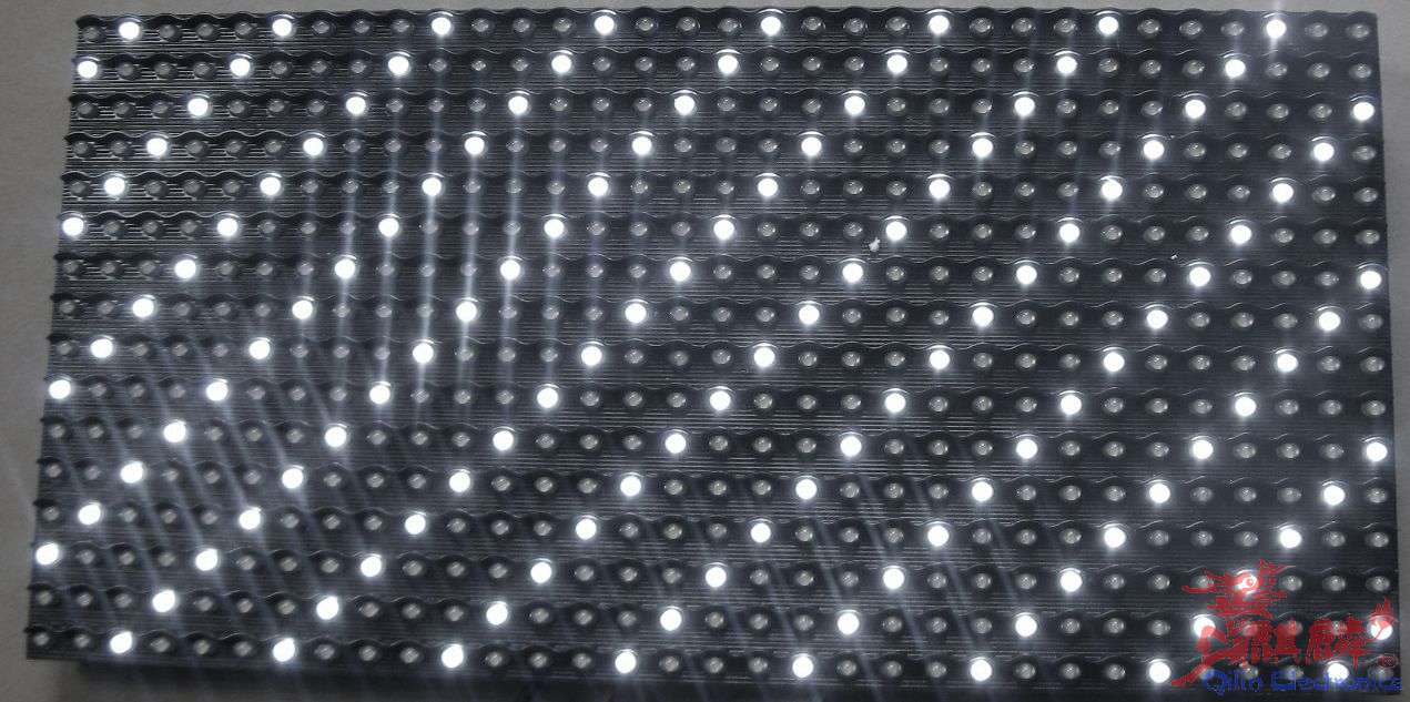 白色P105.jpg